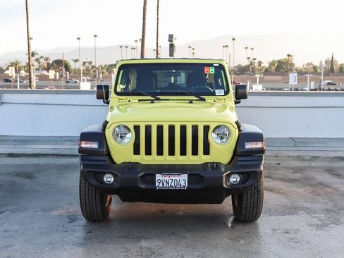 Used 2023 Jeep Wrangler Unlimited Sport AWD/4WD image 3
