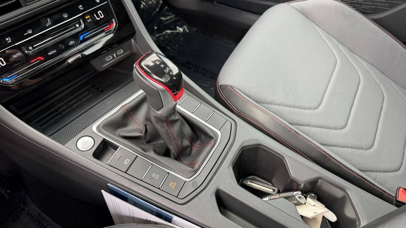 Used 2026 Volkswagen Jetta GLI Autobahn FWD image 17