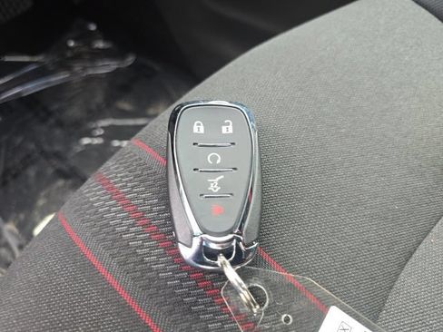 Used 2022 Chevrolet Equinox RS AWD/4WD image 26