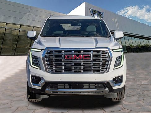 Used 2025 GMC Yukon Denali image 45