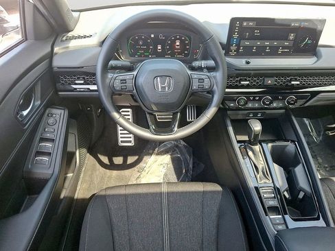 Certified 2024 Honda Accord Sport image 11