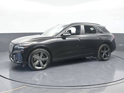 Used 2024 Genesis GV70 2.5T w/ Sport Prestige Package image 2