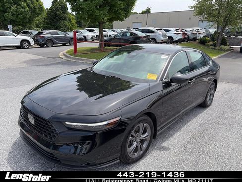 Used 2024 Honda Accord EX image 1