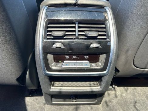 Used 2020 BMW X5 xDrive40i w/ Premium Package AWD/4WD image 18