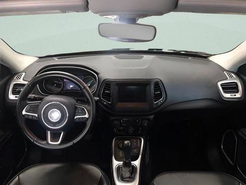Used 2019 Jeep Compass Latitude w/ Popular Equipment Group AWD/4WD image 13