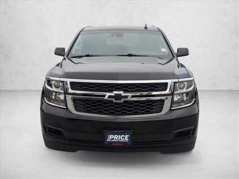 Used 2019 Chevrolet Tahoe LT image 2