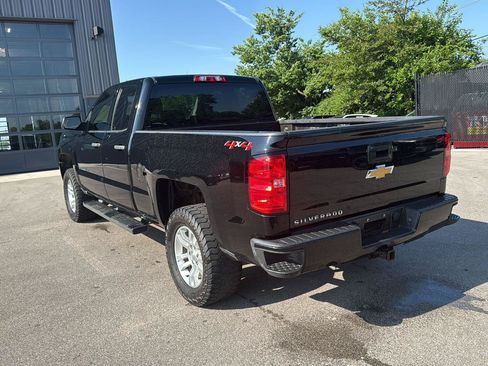 Used 2018 Chevrolet Silverado 1500 Custom w/ Custom Value Package AWD/4WD image 5