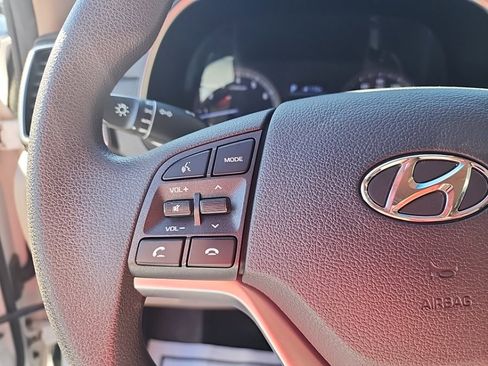 Used 2019 Hyundai Tucson SE AWD/4WD image 23