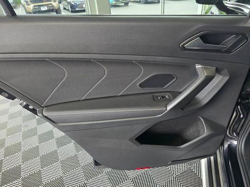 Used 2023 Volkswagen Tiguan SEL R-Line AWD/4WD image 37
