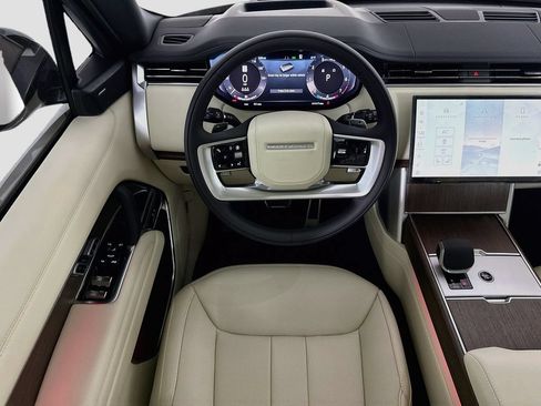 New 2026 Land Rover Range Rover SE AWD/4WD image 10