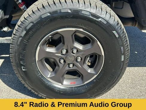 Used 2020 Jeep Gladiator Rubicon AWD/4WD image 11