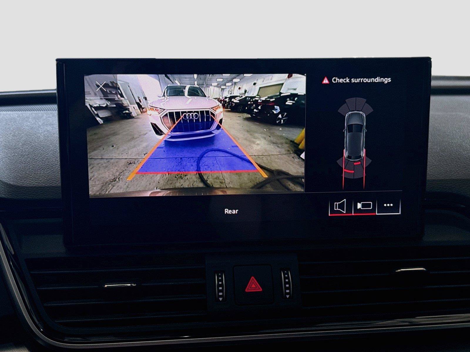 Certified 2025 Audi Q5 2.0T Premium AWD/4WD image 14