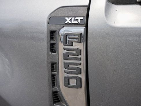 Used 2024 Ford F250 XLT image 26