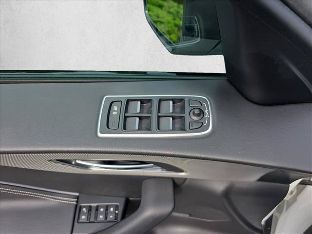 Used 2019 Jaguar F-PACE S AWD/4WD image 27