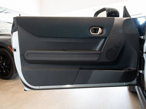Used 2025 MINI Cooper S FWD image 18