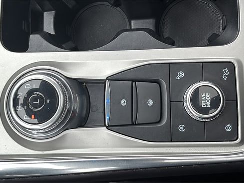 Used 2022 Ford Explorer Platinum w/ Equipment Group 601A image 20