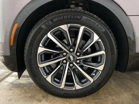 Used 2024 Cadillac Lyriq Sport RWD image 29