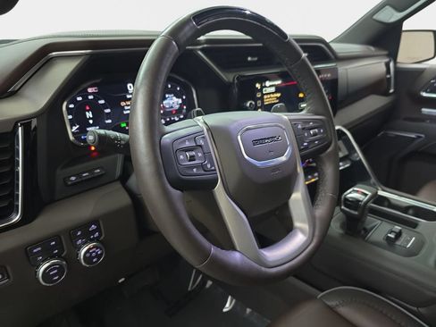 Used 2024 GMC Sierra 1500 Denali AWD/4WD image 18