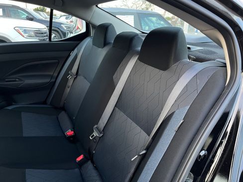 Used 2025 Nissan Versa SV image 37