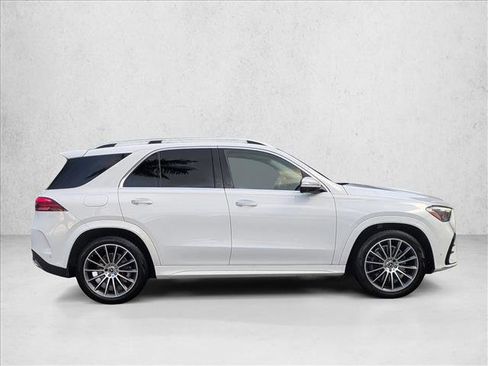 Used 2024 Mercedes-Benz GLE 350 4MATIC image 4
