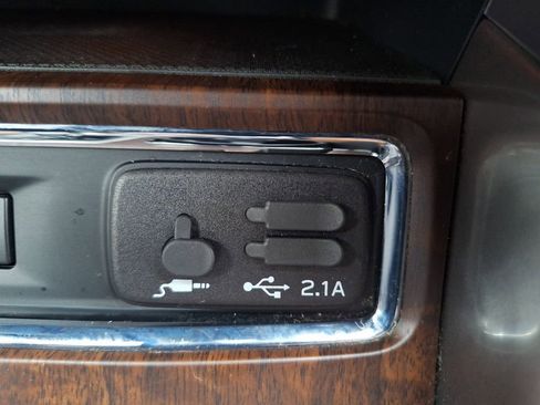 Certified 2022 Subaru Ascent Touring w/ Popular Package #2A image 27