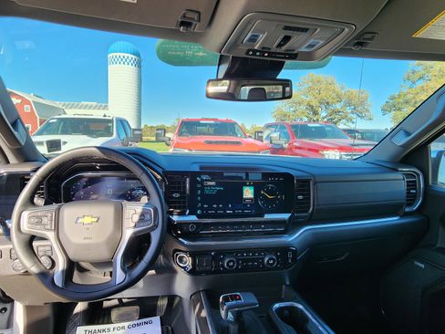 Certified 2025 Chevrolet Silverado 1500 LTZ w/ LTZ Convenience Package II image 20