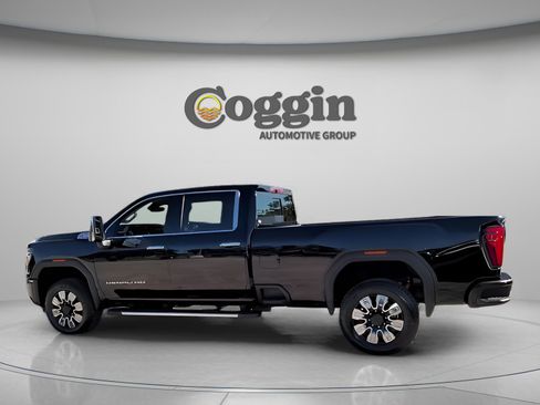 New 2026 GMC Sierra 3500 Denali image 4