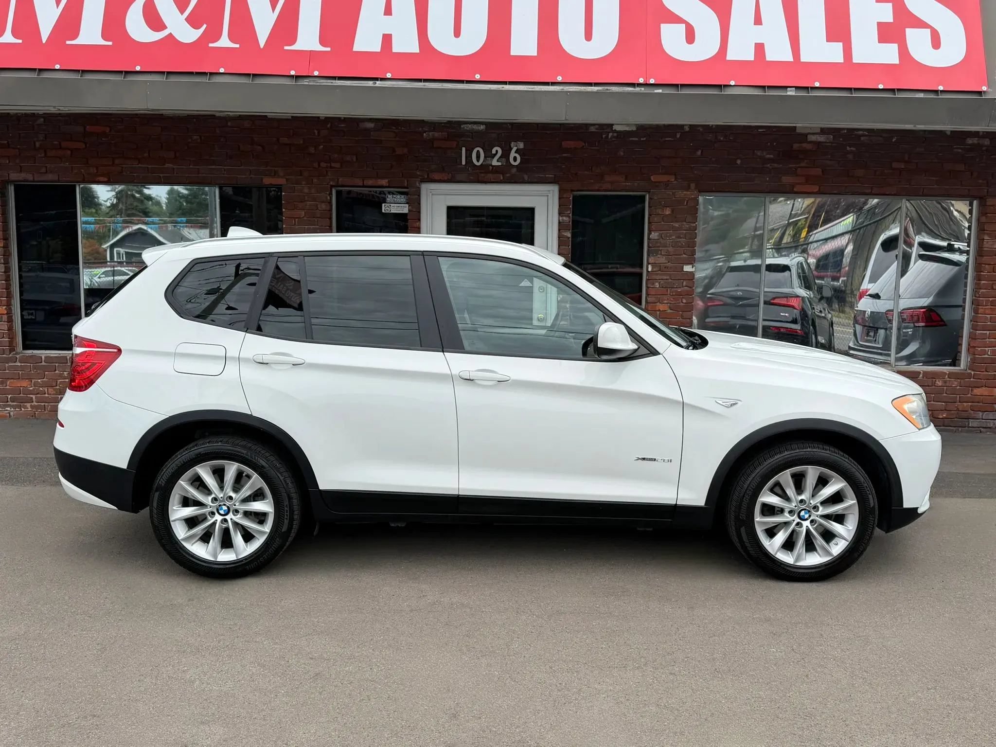 Used 2014 BMW X3 xDrive28i AWD/4WD image 2
