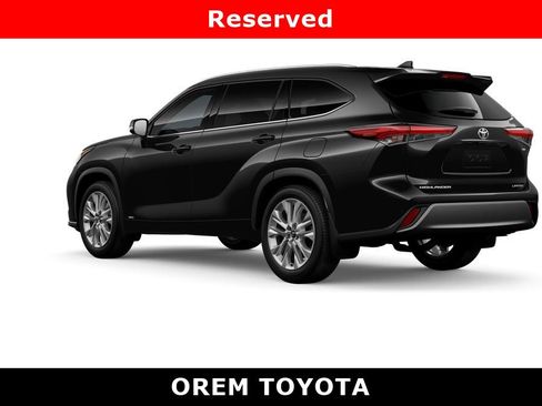 New 2026 Toyota Highlander Limited image 6