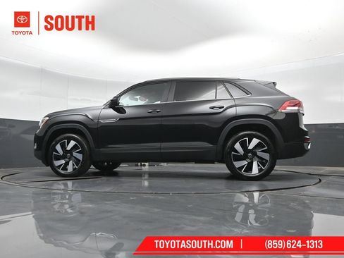 Used 2026 Volkswagen Atlas Cross Sport SE AWD/4WD image 45