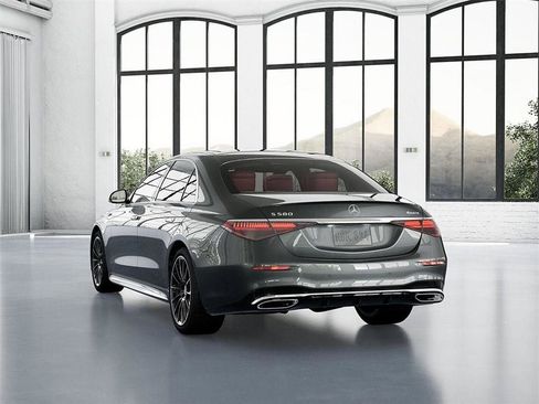 New 2026 Mercedes-Benz S 580 4MATIC Sedan image 27