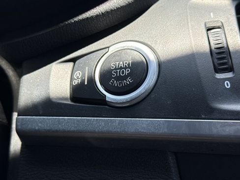 Used 2013 BMW X3 xDrive28i AWD/4WD image 25