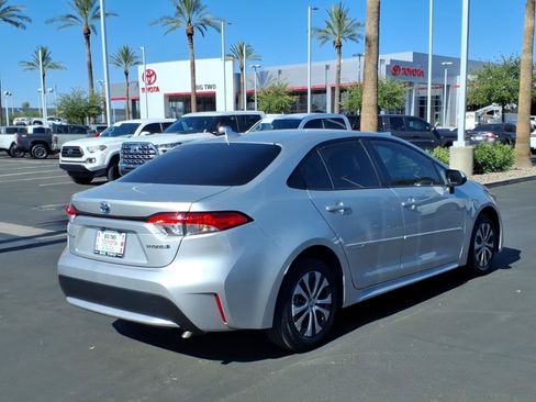 Certified 2022 Toyota Corolla LE w/ Carpet Mat Package (TMS) FWD image 4