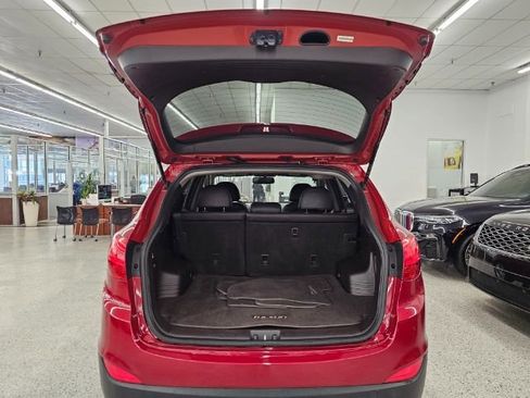 Used 2012 Hyundai Tucson GLS image 36