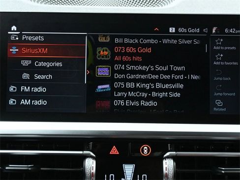 Used 2021 BMW 430i Coupe w/ M Sport Package image 28