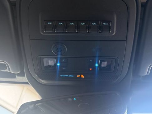 Used 2025 Ford Bronco Badlands AWD/4WD image 27