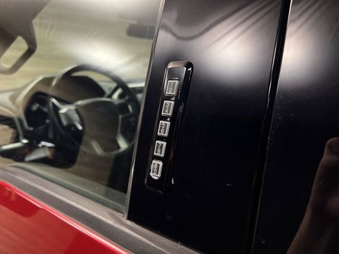 Used 2021 Ford F250 Lariat w/ Lariat Ultimate Package image 29