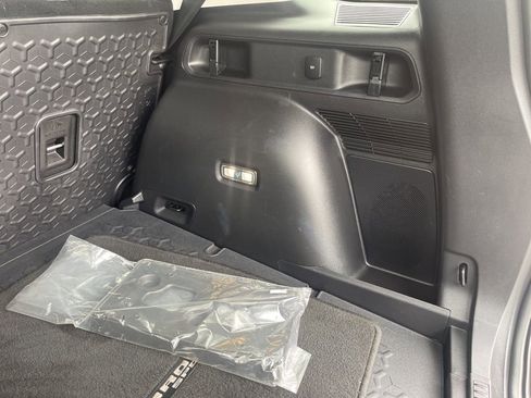 Used 2023 Ford Bronco Sport Outer Banks w/ Tech Package image 36