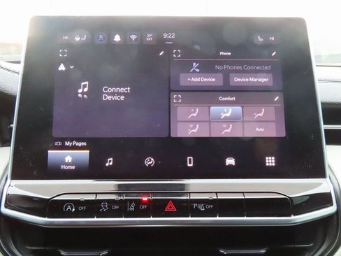 Used 2024 Jeep Compass Limited image 29