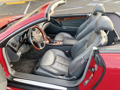 Used 2004 Mercedes-Benz SL 500 image 18