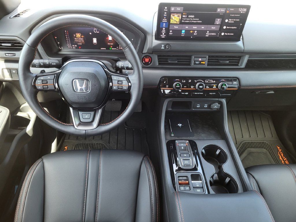 Certified 2026 Honda Pilot TrailSport image 19