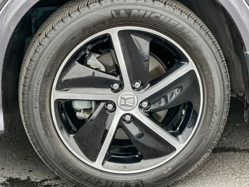 Used 2021 Honda HR-V Touring image 26