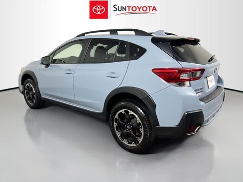 Used 2021 Subaru Crosstrek 2.0i Premium image 6