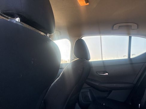 Certified 2023 Nissan Sentra SV w/ Trunk Package FWD image 27
