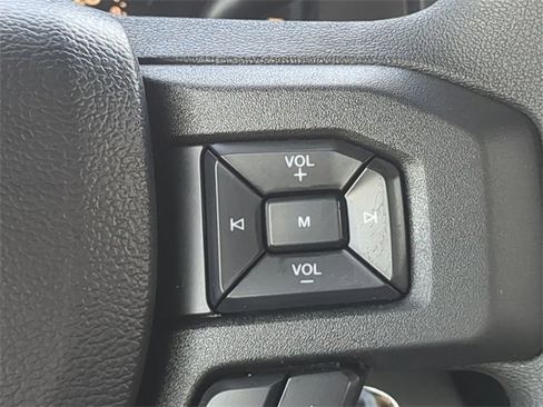 Used 2018 Ford F150 XL w/ Equipment Group 101A Mid image 24