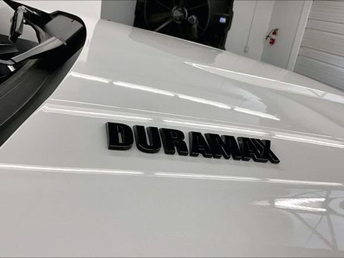 Used 2024 Chevrolet Silverado 1500 RST AWD/4WD image 37
