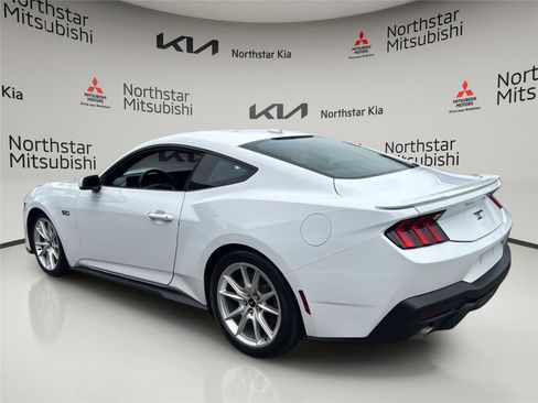 Used 2024 Ford Mustang GT Premium RWD image 2