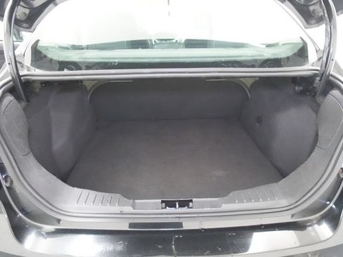 Used 2014 Ford Focus SE FWD image 18