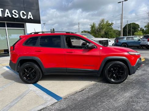 Used 2017 Jeep Cherokee Trailhawk w/ Trailer Tow Group AWD/4WD image 8