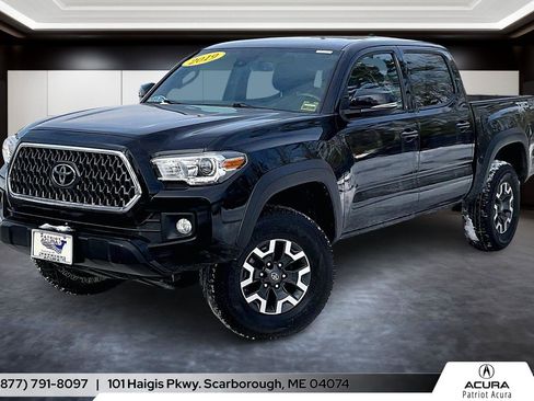 Used 2019 Toyota Tacoma TRD Off-Road image 1